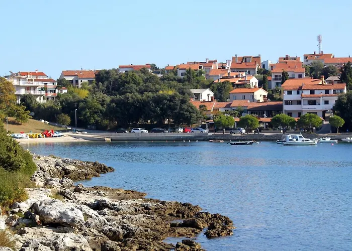 Appartement With A Parking Space Pjescana Uvala, - 16054 Pula