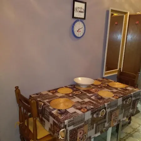 아파트 With A Parking Space Pjescana Uvala, - 16054 풀라
